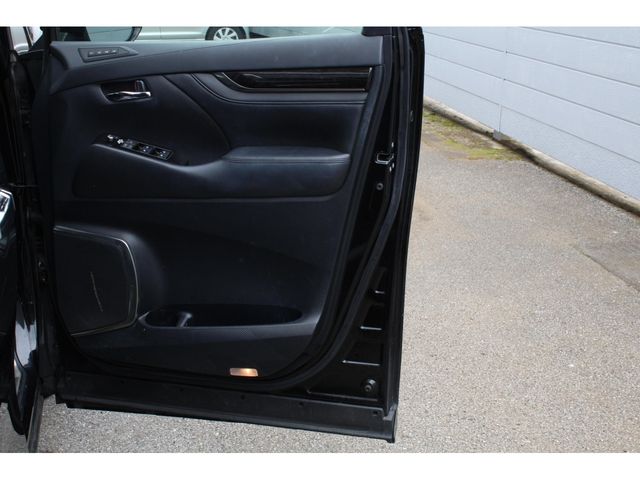 TOYOTA ALPHARD 2021 Image 31