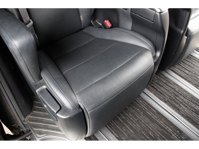 TOYOTA ALPHARD 2021 Image 31