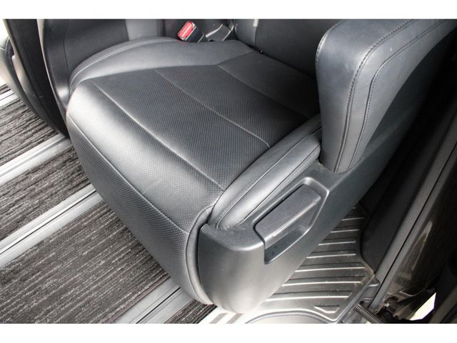 TOYOTA ALPHARD 2021 Image 31