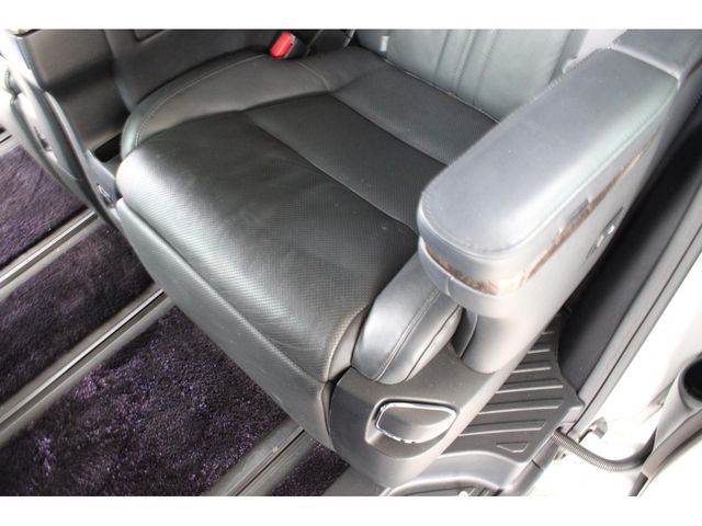 TOYOTA VELLFIRE  HYBRID 4WD 2020 Image 31