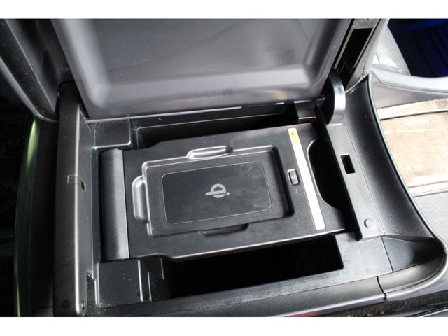 TOYOTA VELLFIRE  HYBRID 4WD 2020 Image 31