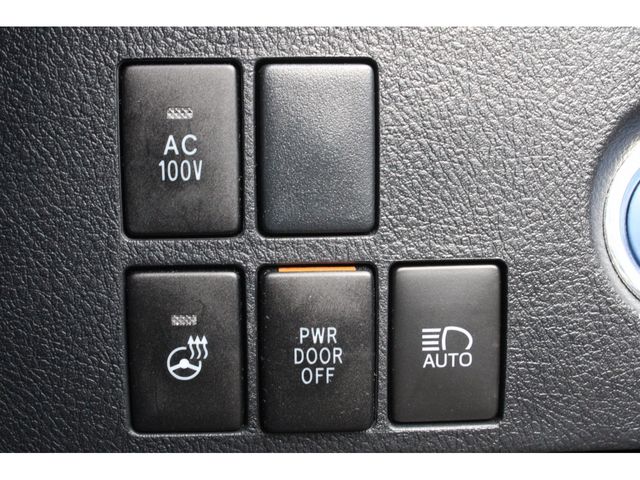 TOYOTA VELLFIRE  HYBRID 4WD 2020 Image 31