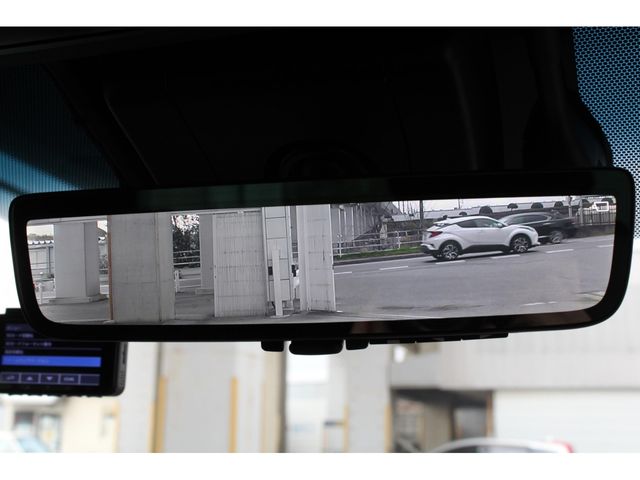 TOYOTA VELLFIRE  HYBRID 4WD 2020 Image 31