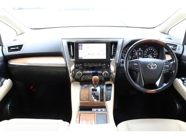 TOYOTA ALPHARD 2016 Image 31