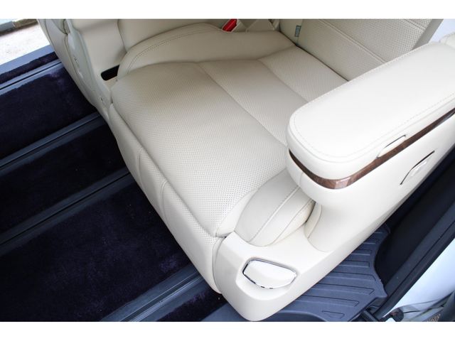 TOYOTA ALPHARD 2016 Image 31