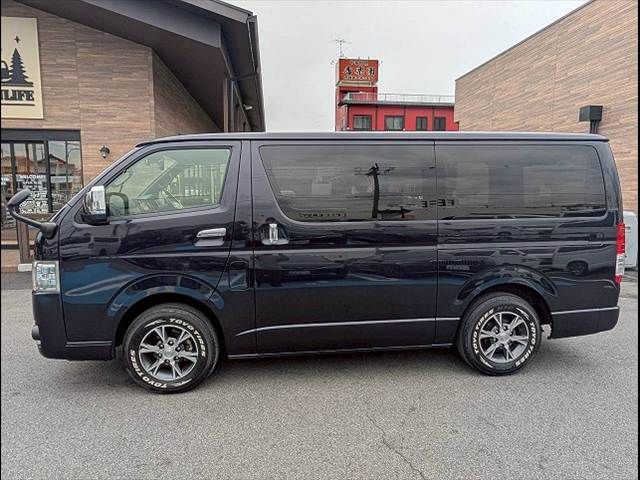 TOYOTA HIACE VAN 2WD 2020 Image 31