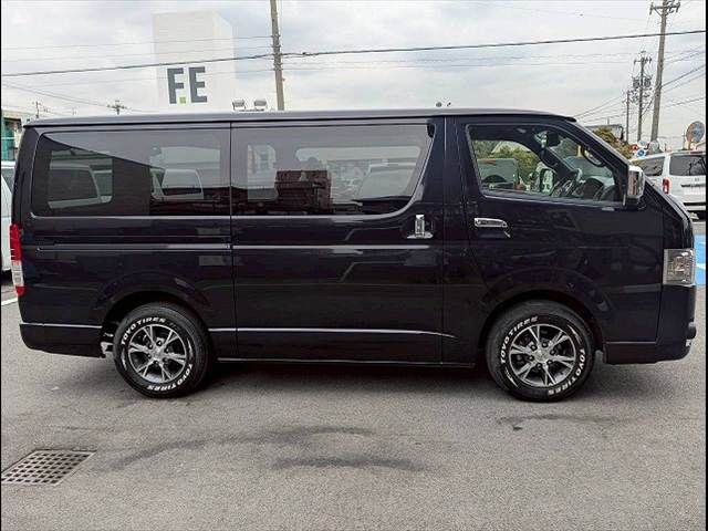 TOYOTA HIACE VAN 2WD 2020 Image 31