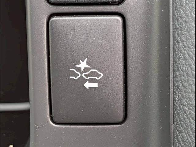 TOYOTA HIACE VAN 2WD 2025 Image 31