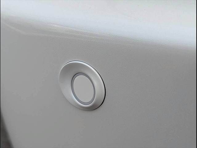 TOYOTA HIACE VAN 2WD 2025 Image 31