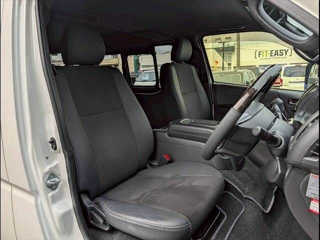 TOYOTA HIACE VAN 2WD 2021 Image 31