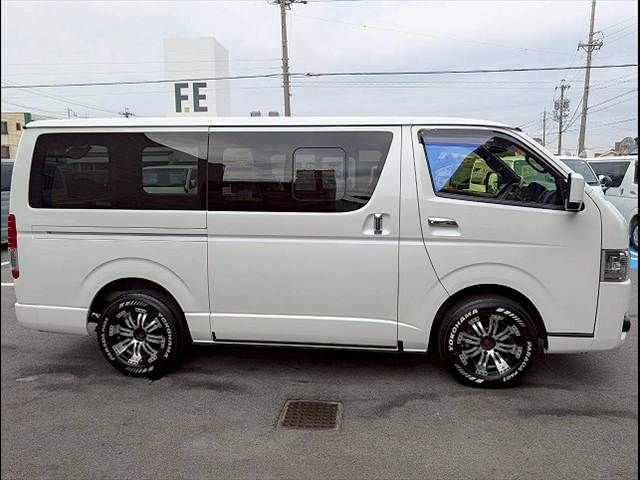 TOYOTA HIACE VAN 2WD 2021 Image 31
