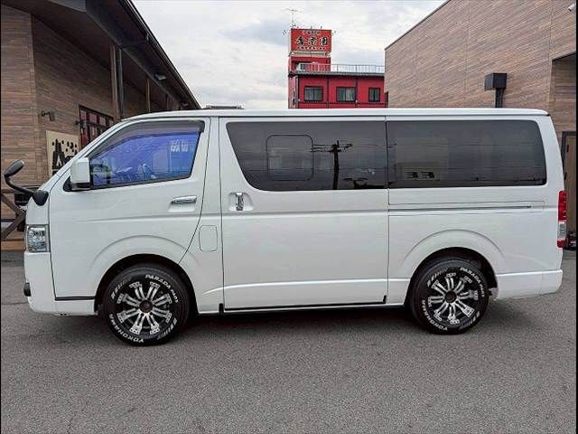 TOYOTA HIACE VAN 2WD 2021 Image 31