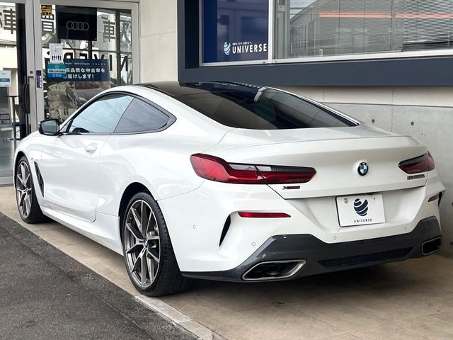 BMW 8SERIES 2019 Image 31