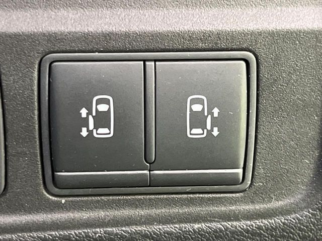 NISSAN SERENA  S-HYBRID 2017 Image 31