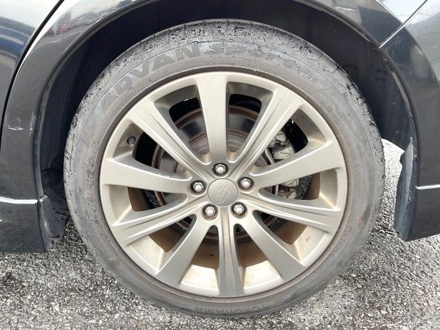 SUBARU IMPREZA 5DOOR 2011 Image 31