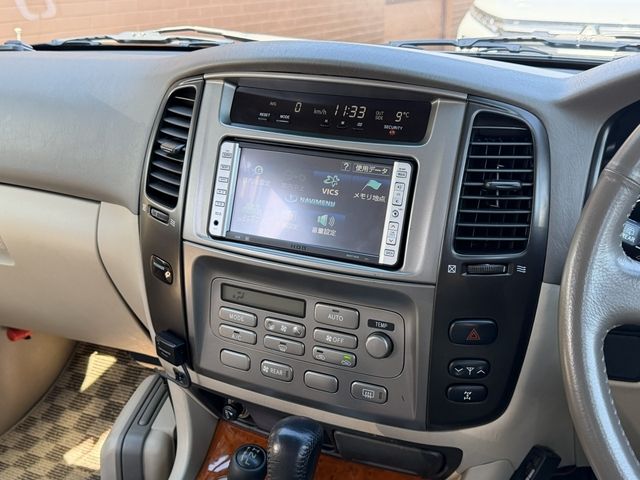 TOYOTA LANDCRUISER WAGON 2006 Image 31