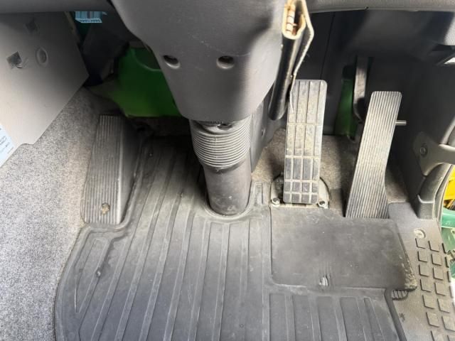 NISSAN DIESEL QUON 2013 Image 31