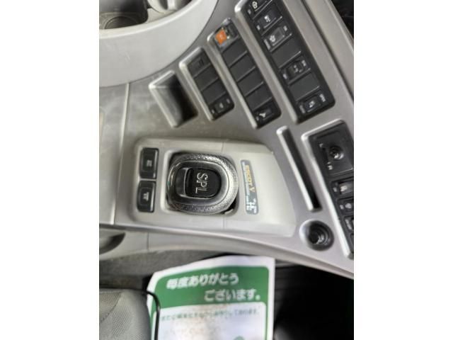 NISSAN DIESEL QUON 2013 Image 31