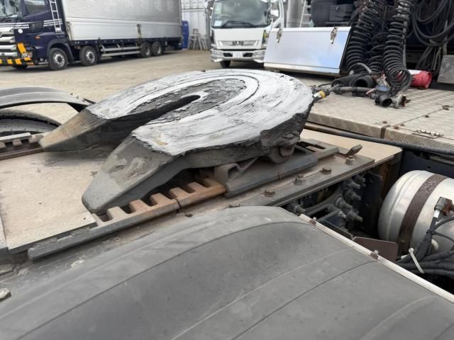 NISSAN DIESEL QUON 2013 Image 31