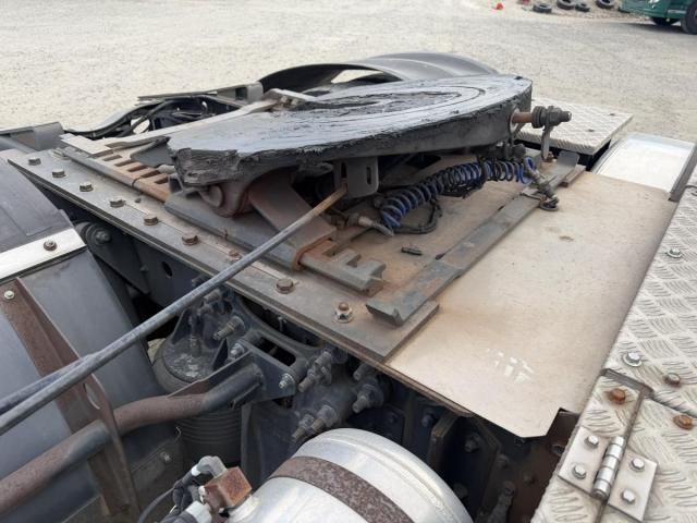 NISSAN DIESEL QUON 2013 Image 31