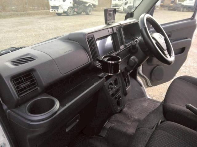 DAIHATSU HIJET 2019 Image 31