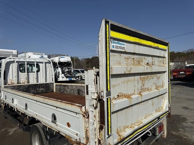 ISUZU ELF 2012 Image 31