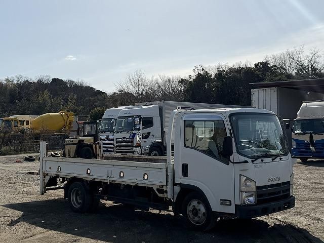 ISUZU ELF 2012 Image 31