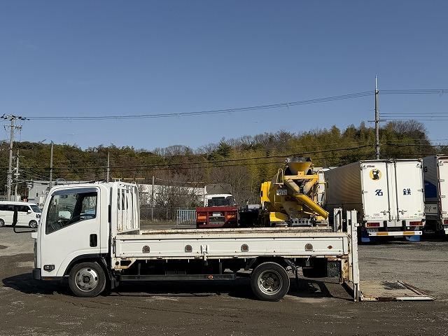 ISUZU ELF 2012 Image 31