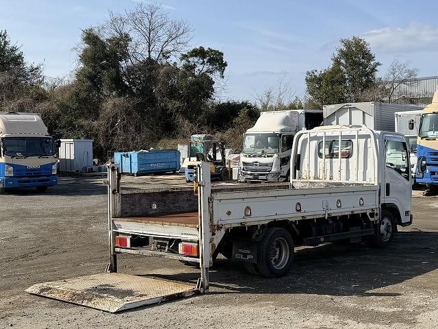 ISUZU ELF 2012 Image 31