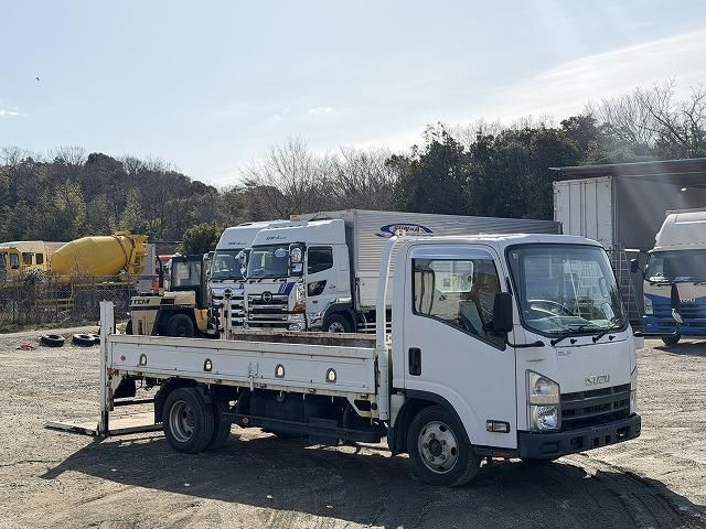 ISUZU ELF 2012 Image 31