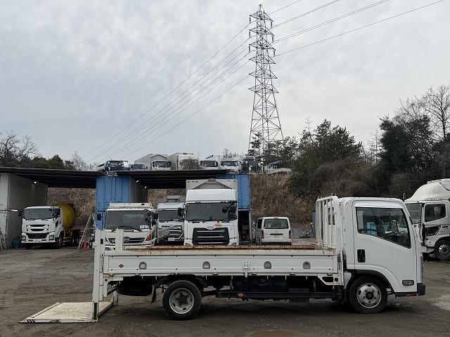 ISUZU ミゼット 2012 Image 31