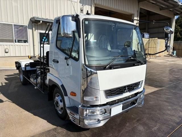 MITSUBISHI FUSOU FIGHTER 2025 Image 31