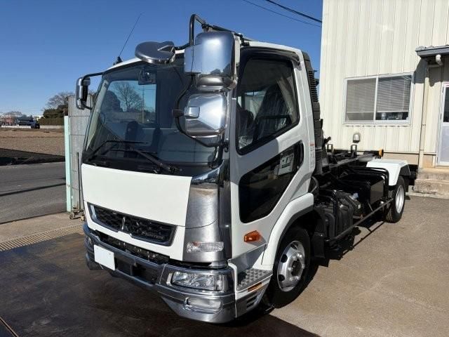 MITSUBISHI FUSOU FIGHTER 2025 Image 31