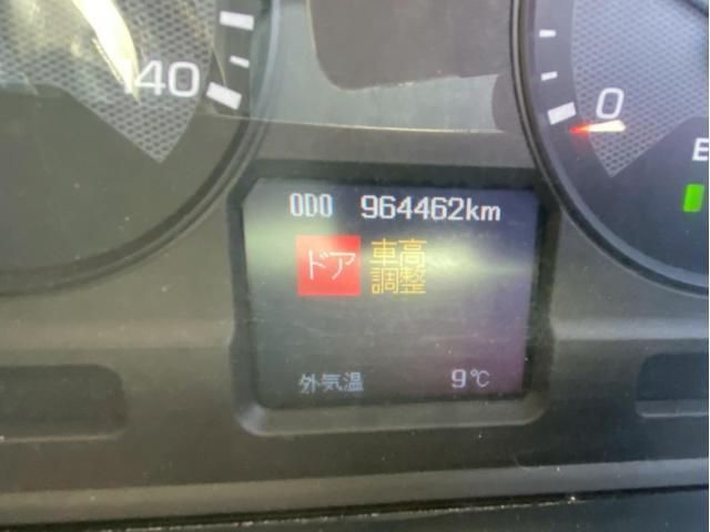 MITSUBISHI FUSOU SUPER GREAT 2015 Image 31