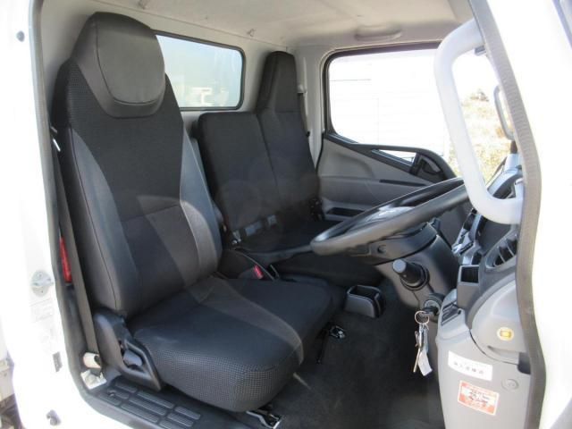 MITSUBISHI CANTER 2020 Image 31