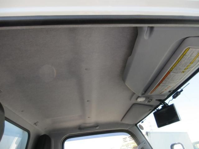 MITSUBISHI CANTER 2020 Image 31