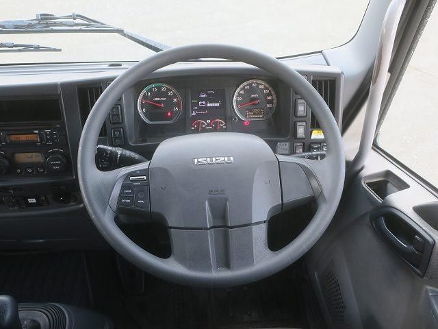 ISUZU FORWARD 2018 Image 31