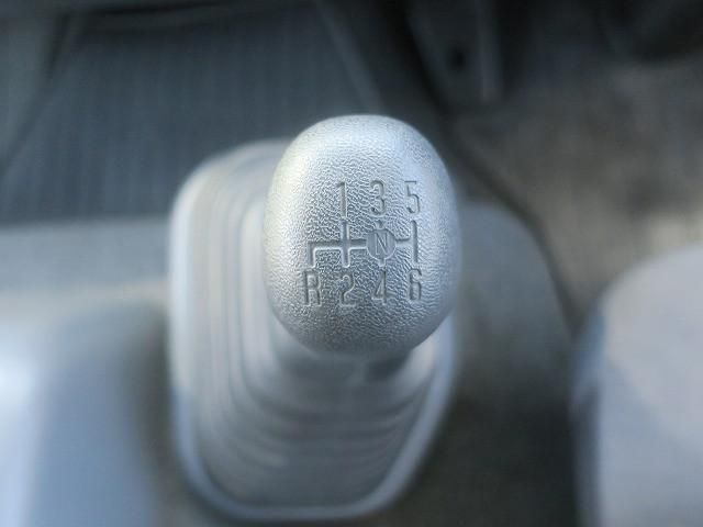 ISUZU FORWARD 2018 Image 31