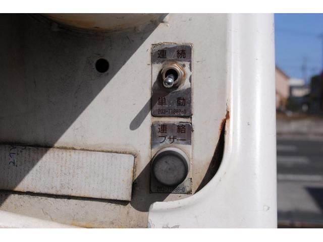 HINO RANGER 2014 Image 31