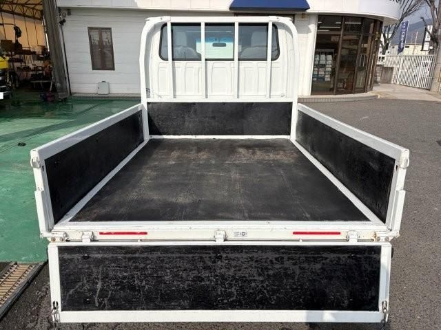 ISUZU ELF 2019 Image 31