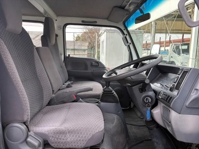 ISUZU ELF 2019 Image 31