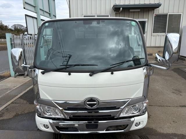 HINO DUTRO 2021 Image 31