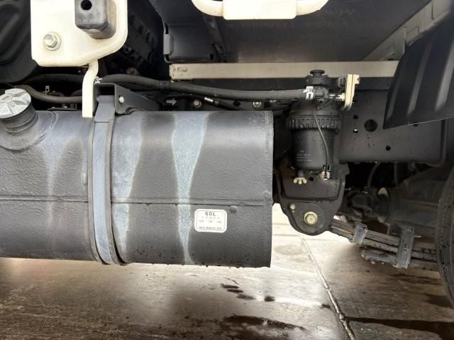 HINO DUTRO 2021 Image 31