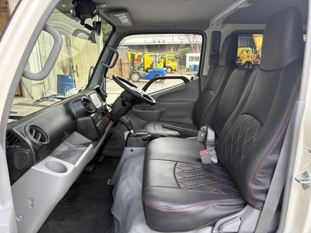 HINO DUTRO 2021 Image 31