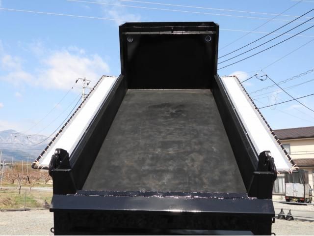 NISSAN DIESEL QUON 2013 Image 31