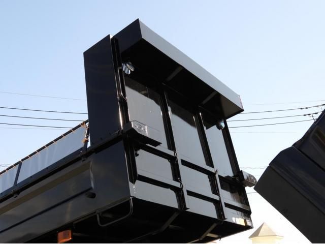 NISSAN DIESEL QUON 2013 Image 31