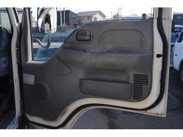 ISUZU ELF 2014 Image 31