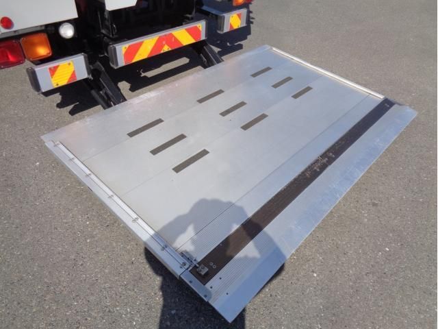 ISUZU FORWARD 2020 Image 31