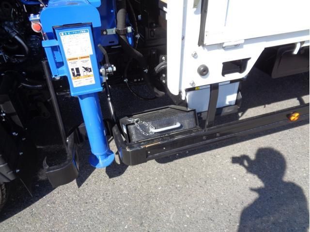 MITSUBISHI CANTER 2025 Image 31