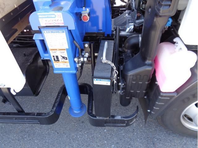 MITSUBISHI CANTER 2025 Image 31